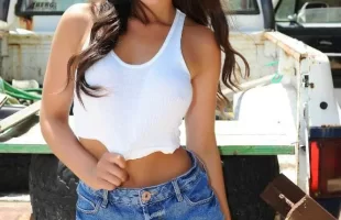 JANINE CLARKE C IN HER WHITE TOP AND DENIM SHORTS BY THE TRUCK[30P]