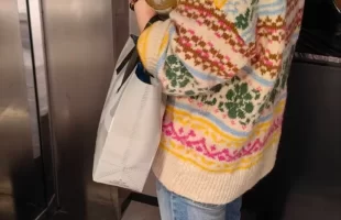 又跟到一个，看来今天有福了